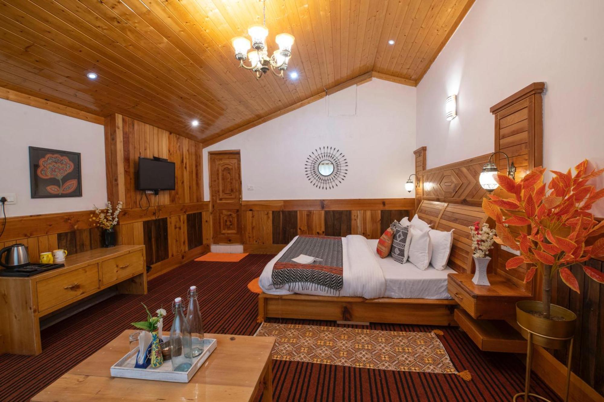 Villa The Woodshed à Manāli Extérieur photo